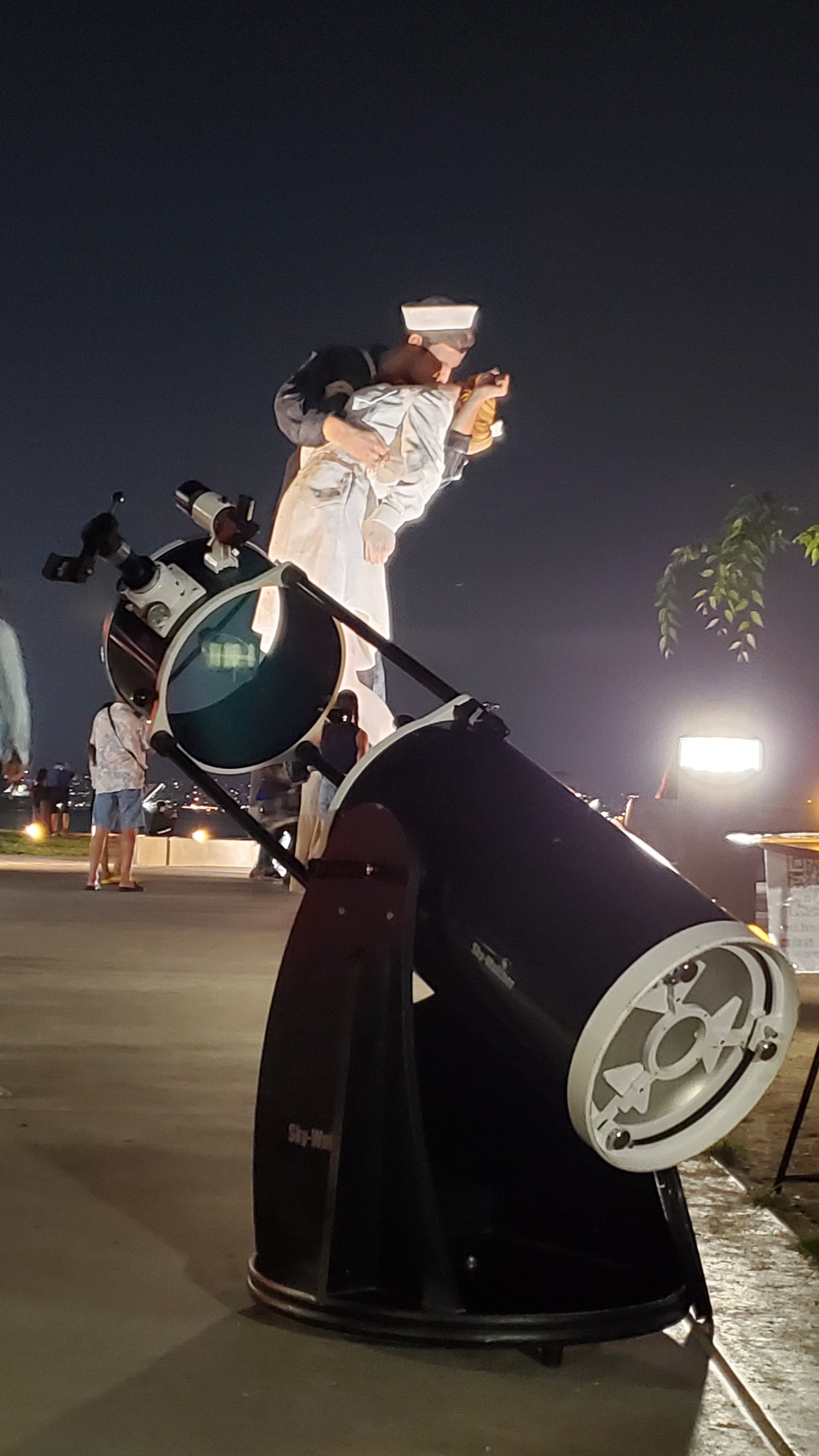 August 30th ~ 1st Quarter Moon and Milky Way Stargazing Event in San Diego, California